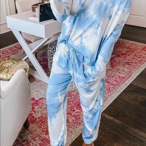 Blue tie dye outfit